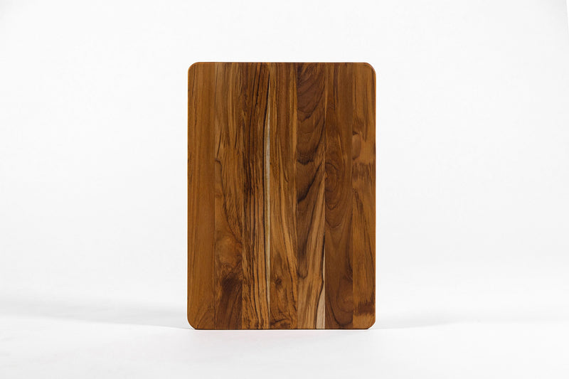 Essential Cutting Board (L)