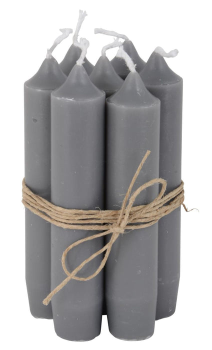 Set of 8, great vintage style classic taper candles in a country house look. Color "DARK GRAY". Slim cut, 2.2 cm diameter, height 11 cm, high envy factor.