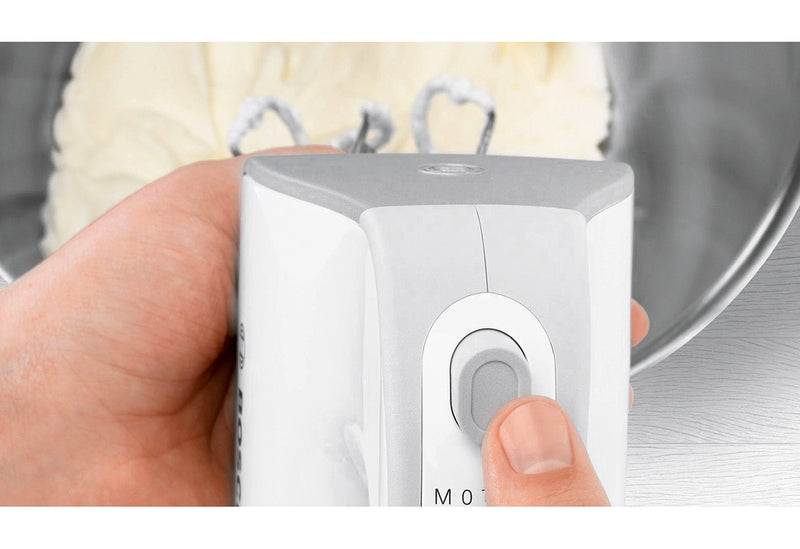 BOSCH MFQ4835DE Handrührer 575 Watt Home Professional Styline weiß/chrome