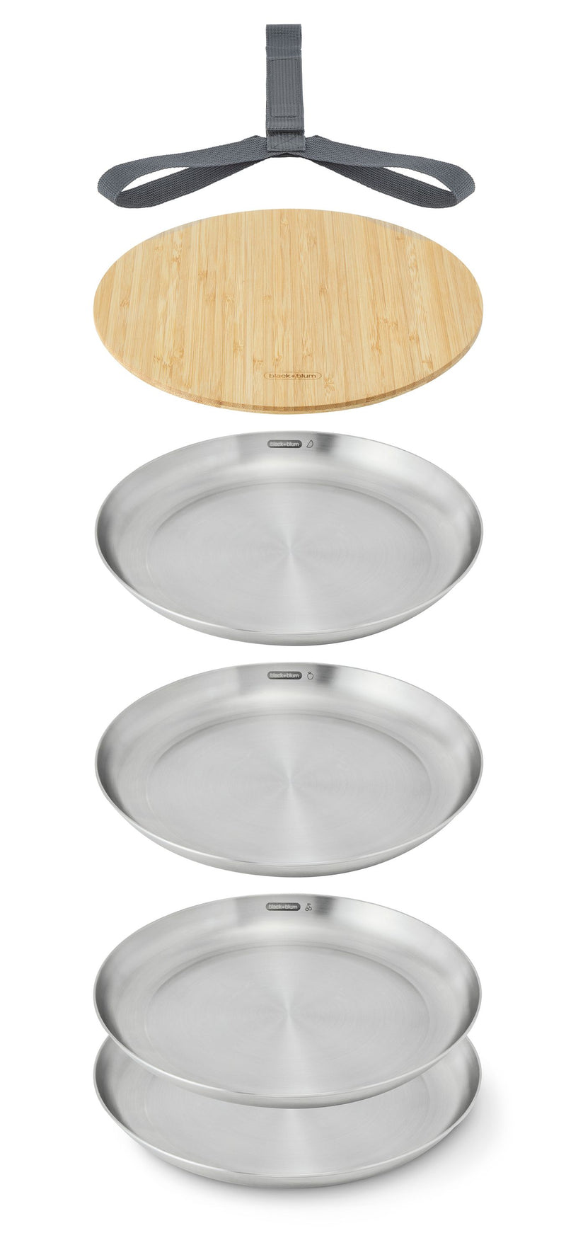 Teller Set aus Edelstahl