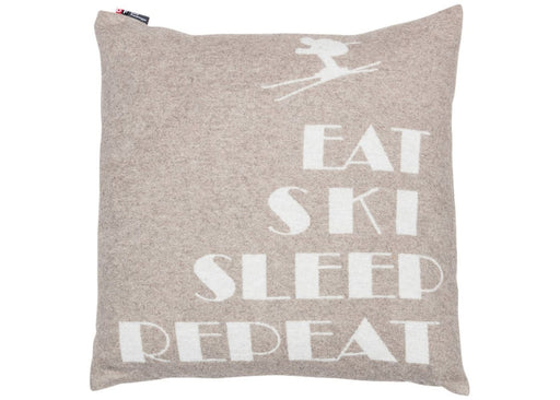 Kissenhülle "Eat Ski Sleep Repeat" schlamm / 50x50 cm