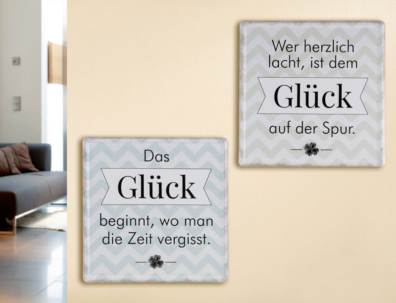 Tolles Metallschild , Modell Glück beginnt da..., Material Metall , Maße 19 x 19 cm, weiß graublau, ideal für Küche, Flur, Cafe, Cafeteria oder einfach Zuhause.