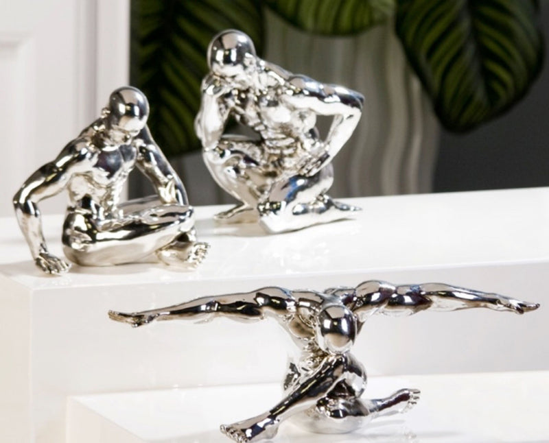 Edle repräsentative Figur, Skulptur  Modell „ WORKOUT IN PROGRESS„ silberfarbenes antikfinish, Polyresin, Größe 17 x 11 x 10 cm, tolle Geschenkidee