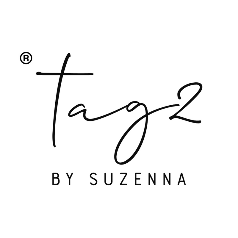 11cm Stabkerzen 10er Set im eleganten Stil, Farbe WEIHNACHTSROT, natürliches Design mit 2,2 cm Durchmesser, Höhe 11 cm, ca. 4 Stunden Brennzeit, Ruß- und tropffrei, Hoher Neidfaktor.